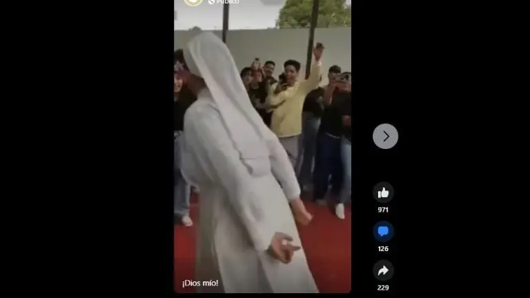 La mujer causó sensación. Foto: captura de pantalla.