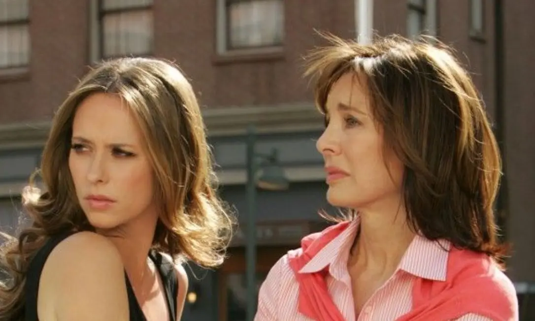 Anne Archer interpretó a Beth Gordon, la mamá de Melinda