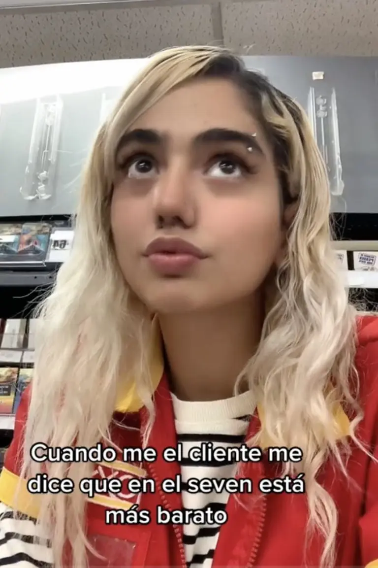Cajera revela verdades del Oxxo en último día de trabajo. Foto: Tik Tok