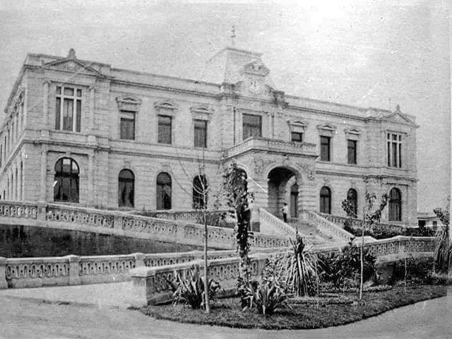 La Casta&ntilde;eda no s&oacute;lo alberg&oacute; horrores mientras funcion&oacute; como hospital psiqui&aacute;trico, ya que en los edificios que ahora ocupan esa zona, se han reportado fen&oacute;menos paranormales que parecen prolongar el terror