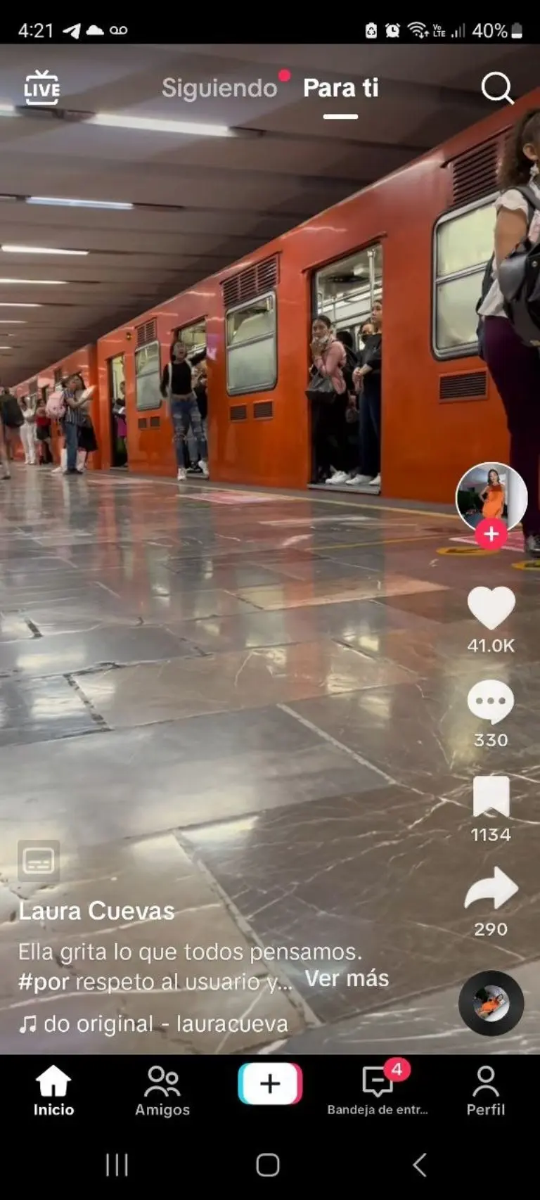Pasajera se hace viral por reclamarle a conductor del Metro - Tomada de video