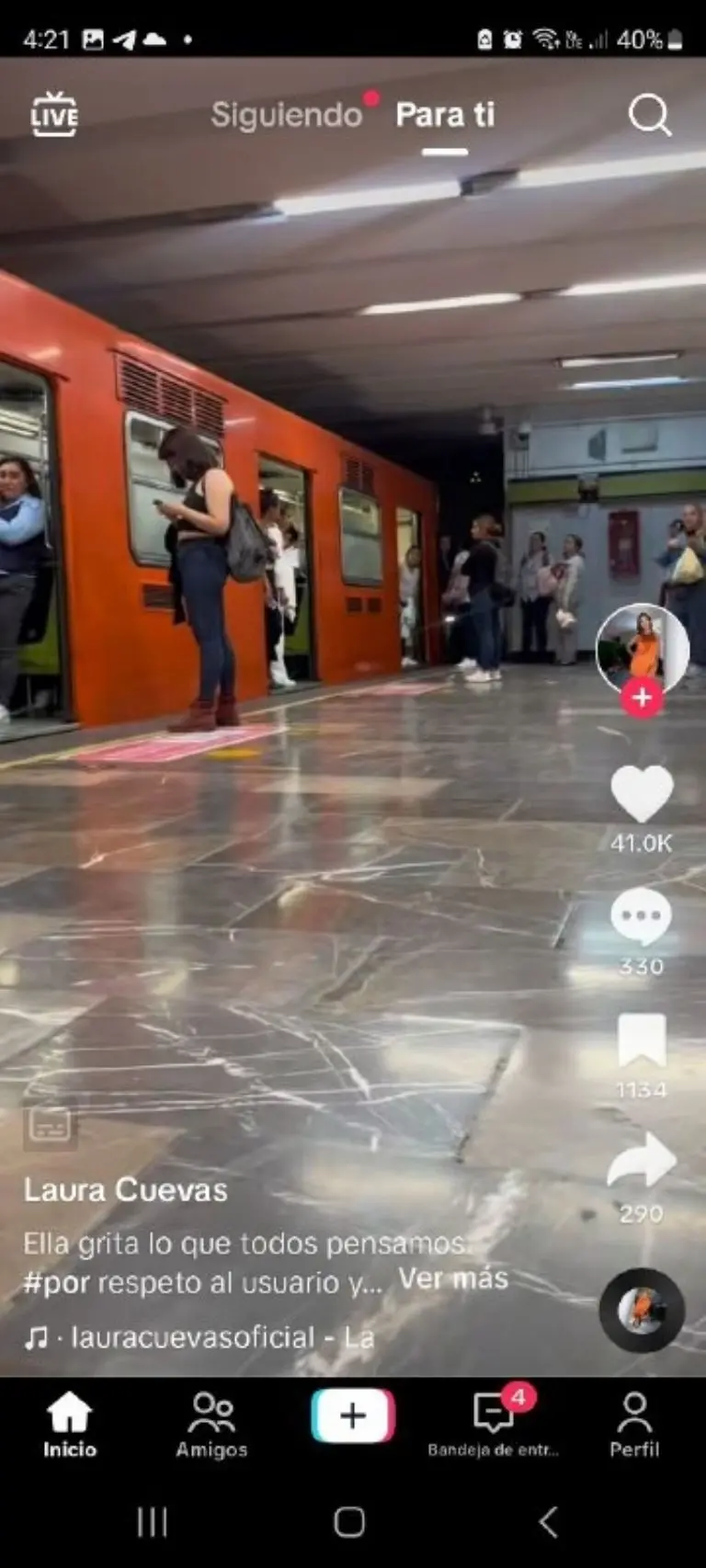 Pasajera se hace viral por reclamarle a conductor del Metro - Tomada de video