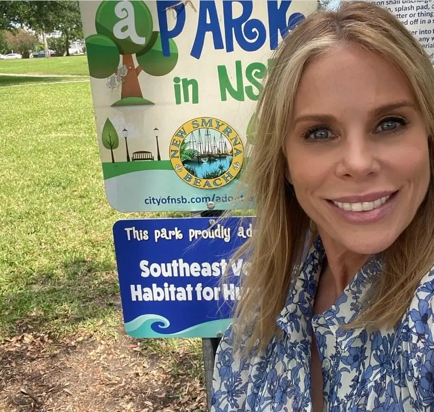 Ahora tiene 57 años, tiene una hija y está casada con Robert F. Kennedy Jr. Ha trabajado en series como The Flight Attendant y Trollhunters.