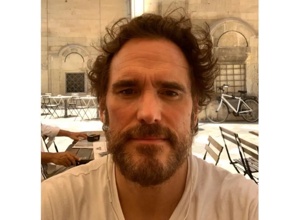 Ahora tiene 59 años, ha participado en películas como Capone y El gran Fellove.