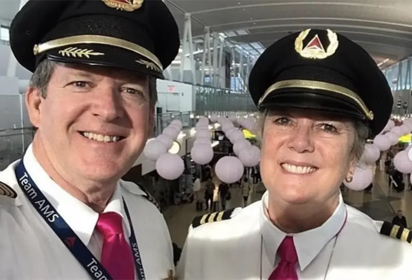Esposos se jubilan como pilotos despu&eacute;s de volar 30 a&ntilde;os juntos. 