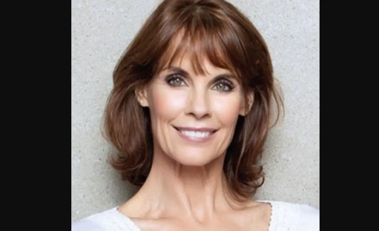 Ahora tiene 59 años y está casada con Ian Murray. Ha participado en películas como Traición a los 17 y Firequake.