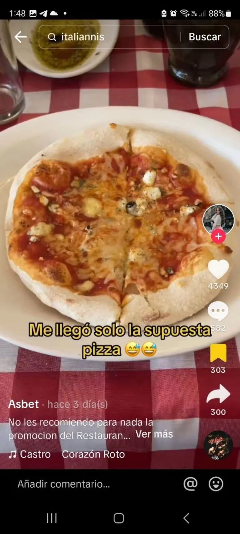 Tiktoker ritica promoción de Italiannis - Tomada de video