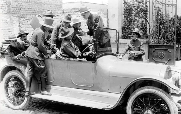 La banda del automóvil gris hizo de las suyas en la Ciudad de México durante la década de 1910 La banda del automóvil gris hizo de las suyas en la Ciudad de México durante la década de 1910