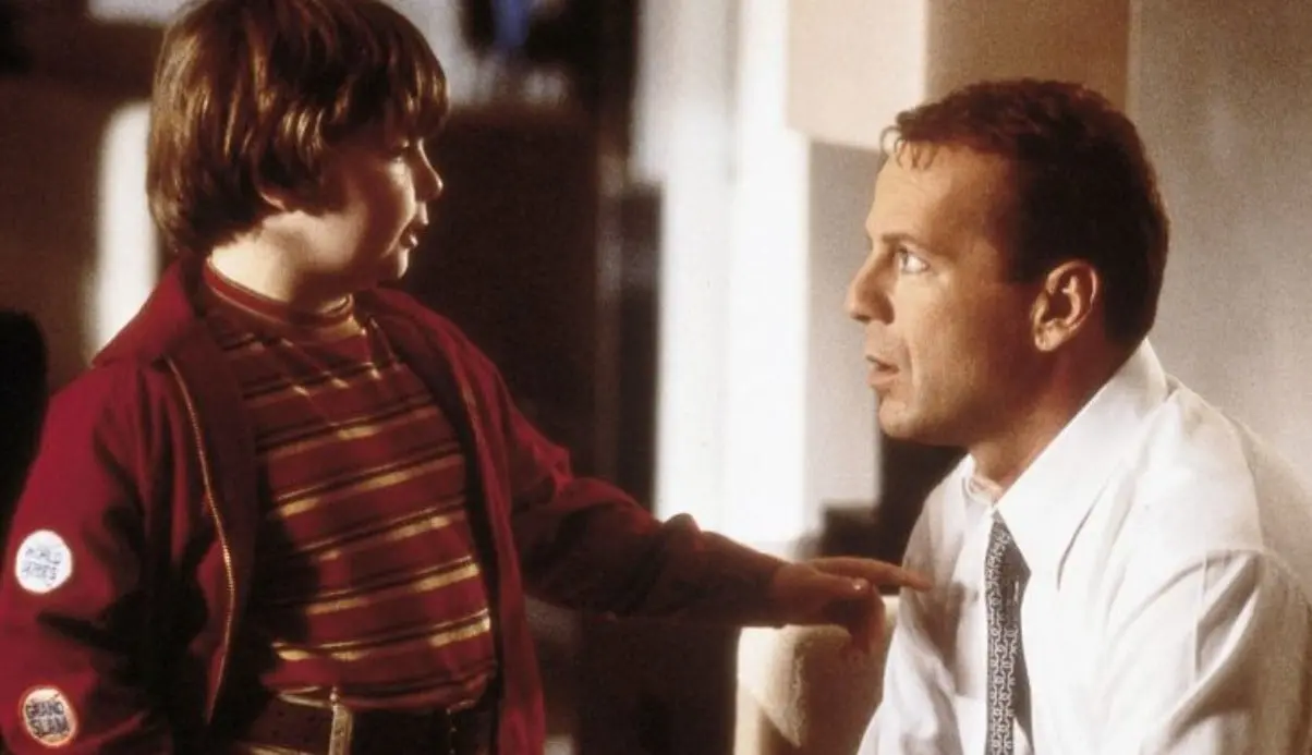 La historia presenta la vida de Russ Duritz, un hombre que est&aacute; por cumplr 40 a&ntilde;os y aunque aparentemente tiene dinero y &eacute;xito en su carrera como asesor de imagen, no tiene la vida que hab&iacute;a so&ntilde;ado de ni&ntilde;o.