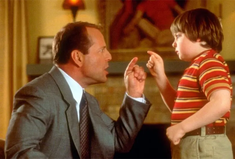 Mi encuentro conmigo fue una película de Disney, protagonizada por Bruce Willis, que se estrenó en el 2000. Mi encuentro conmigo fue una película de Disney, protagonizada por Bruce Willis, que se estrenó en el 2000.