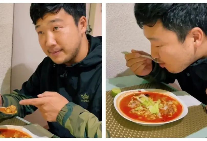 Japonés prueba el pozole Japonés prueba el pozole