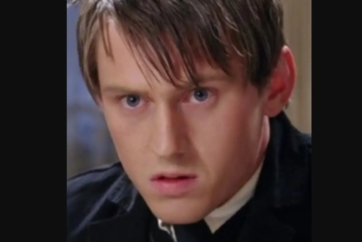 Keir O'Donnell interpret&oacute; a Todd Cleary