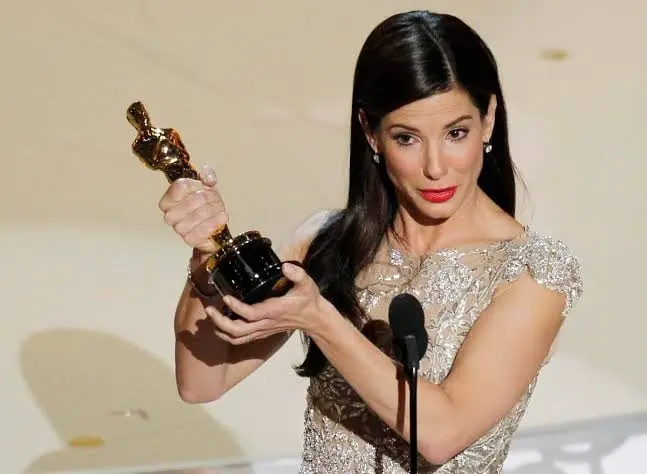 Sandra Bullock: Piden en redes quitarle el Oscar por esta razón Sandra Bullock: Piden en redes quitarle el Oscar por esta razón