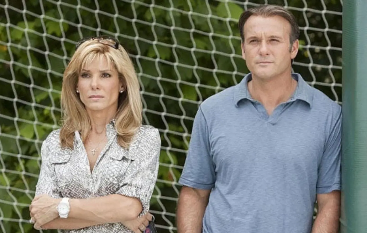 Tim McGraw interpret&oacute; a Sean Tuohy, el esposo de Leigh