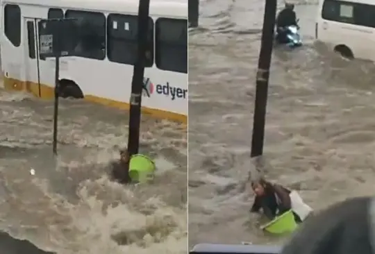 El arrastre fue captado frente a la Plaza Coacalco por un grupo de jóvenes. 