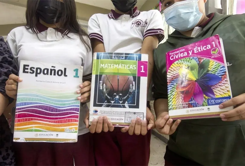 Los libros de texto gratuitos han levantado una oleada de inconformidades; est&aacute; es la raz&oacute;n. 