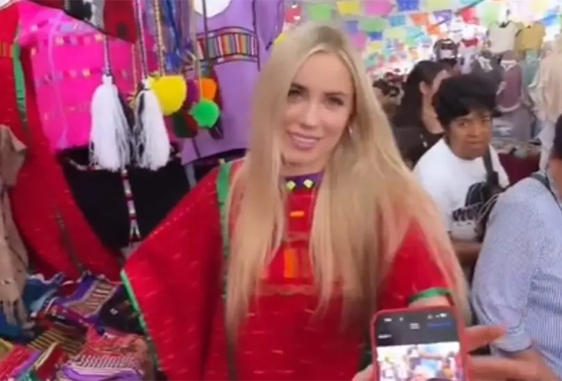 Tunden a influencer por tomarse fotos con ropa artesanal que no compr&oacute;