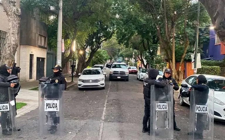 Detienen a 5 integrantes del CJNG en la colonia Narvarte, en CDMX. Foto: Foro TV