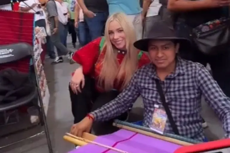 Tunden a influencer por tomarse fotos con ropa que no va a comprar - Tomada de video