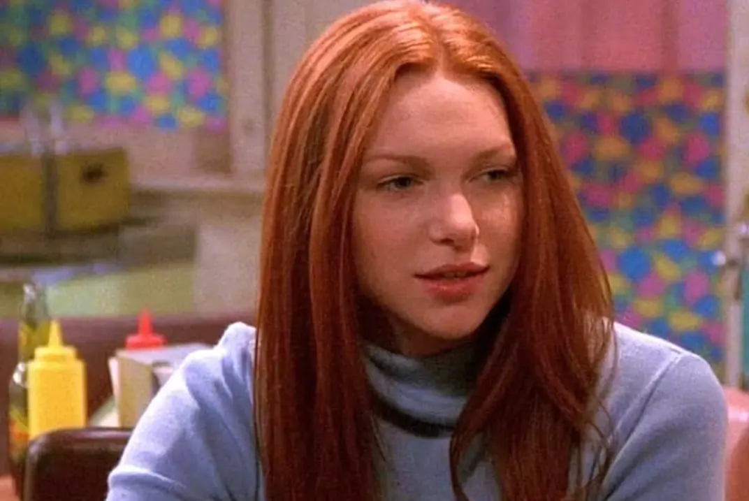 Laura Prepon interpretó a Donna Pinciott, novia de Eric 