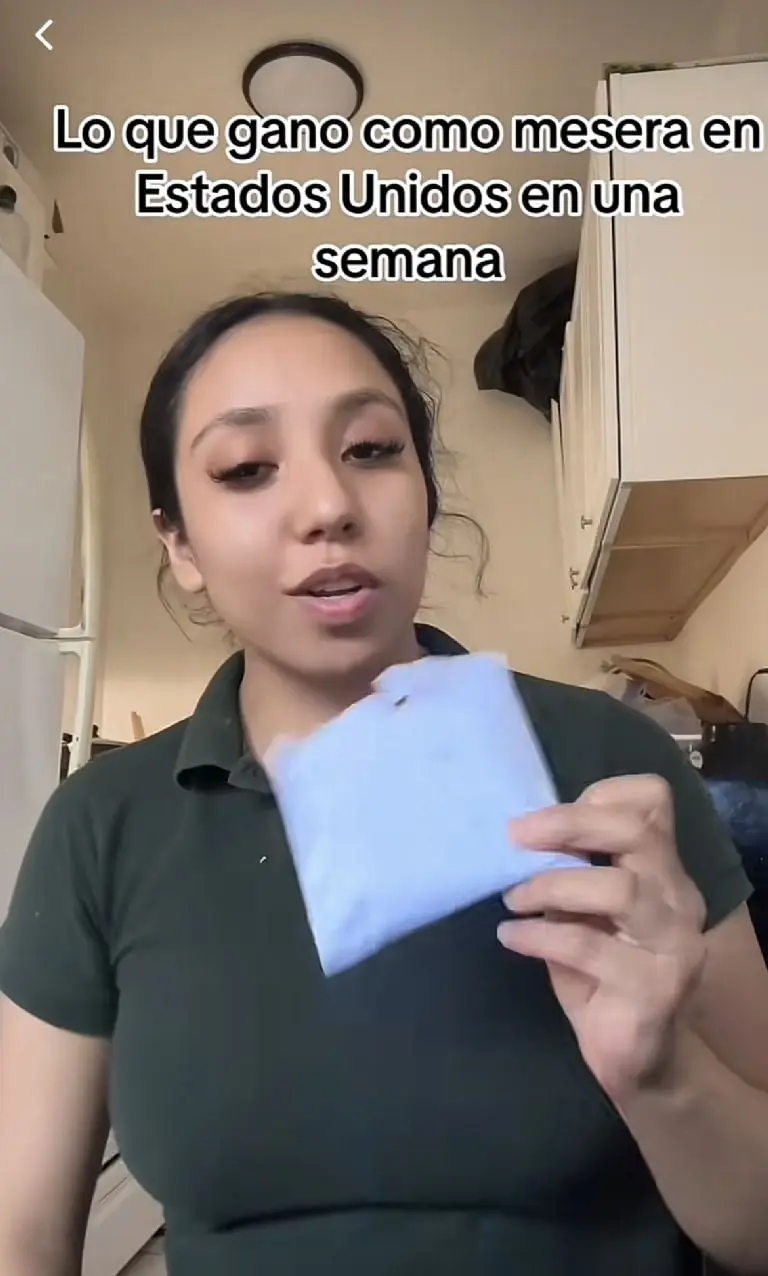 Mesera revela cuánto gana en una semana trabajando en Estados Unidos Créditos: TikTok