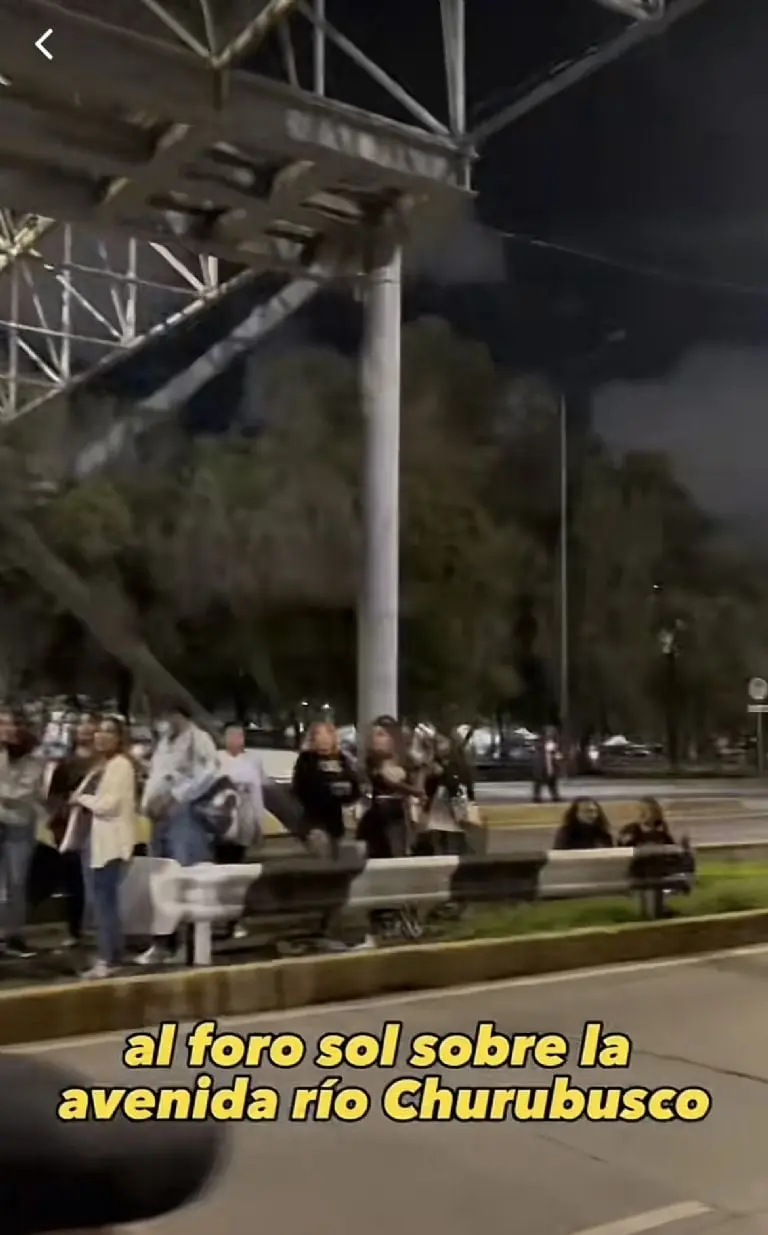VIDEO Concierto de Taylor Swift se alcanza a ver desde la calle Créditos: TikTok