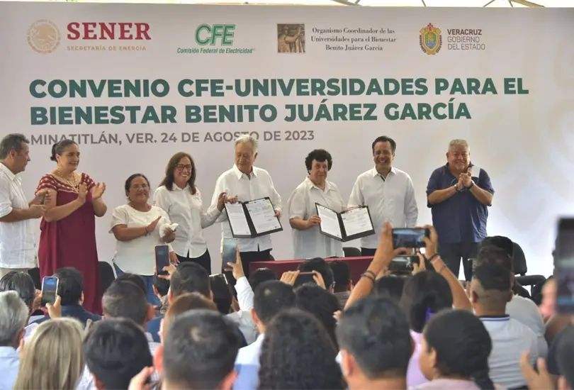 CFE firma convenio con Universidades del Bienestar. 