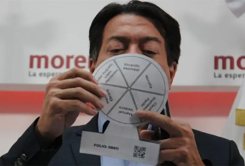 Morena presentó la boleta de encuesta para la elección del candidato presidencial. Morena presentó la boleta de encuesta para la elección del candidato presidencial.