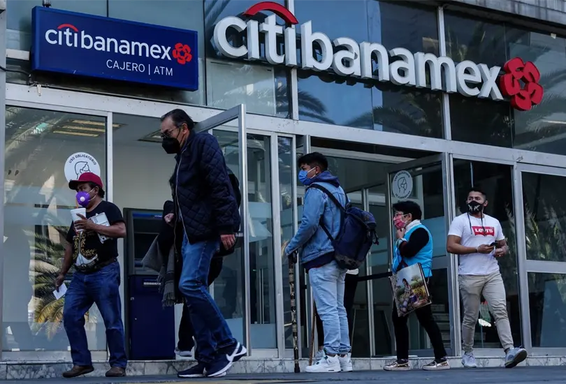AMLO desiste en comprar Banamex, por estas dos razones. 