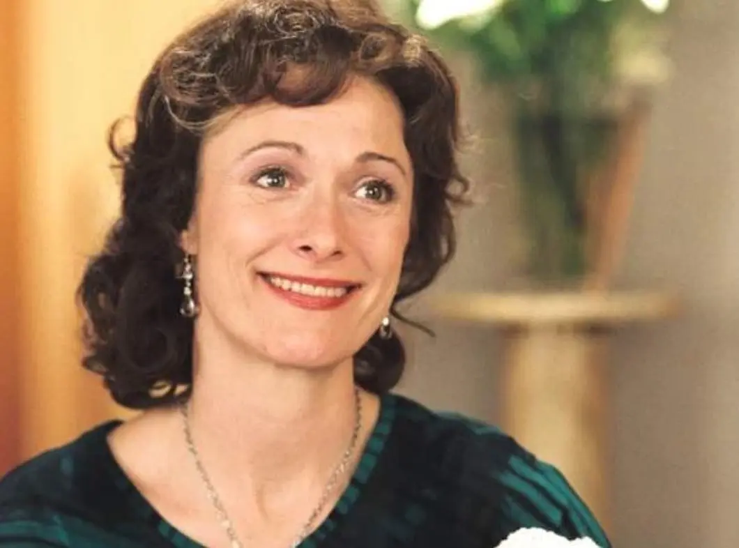 Caroline Goodall interpret&oacute; a Helen Thermopolis, la mam&aacute; de Mia