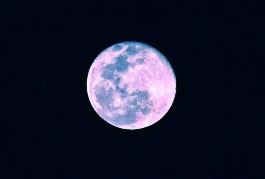 No te pierdas esta noche la superluna azul