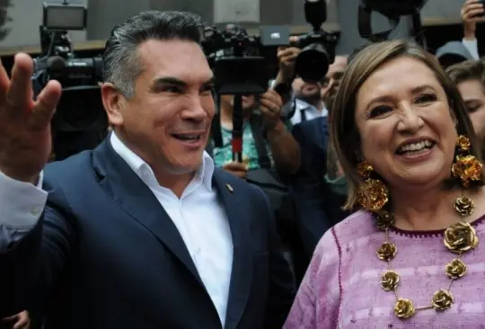 PRI cierra filas con Xóchitl Gálvez para encabezar el Frente Amplio por México. 