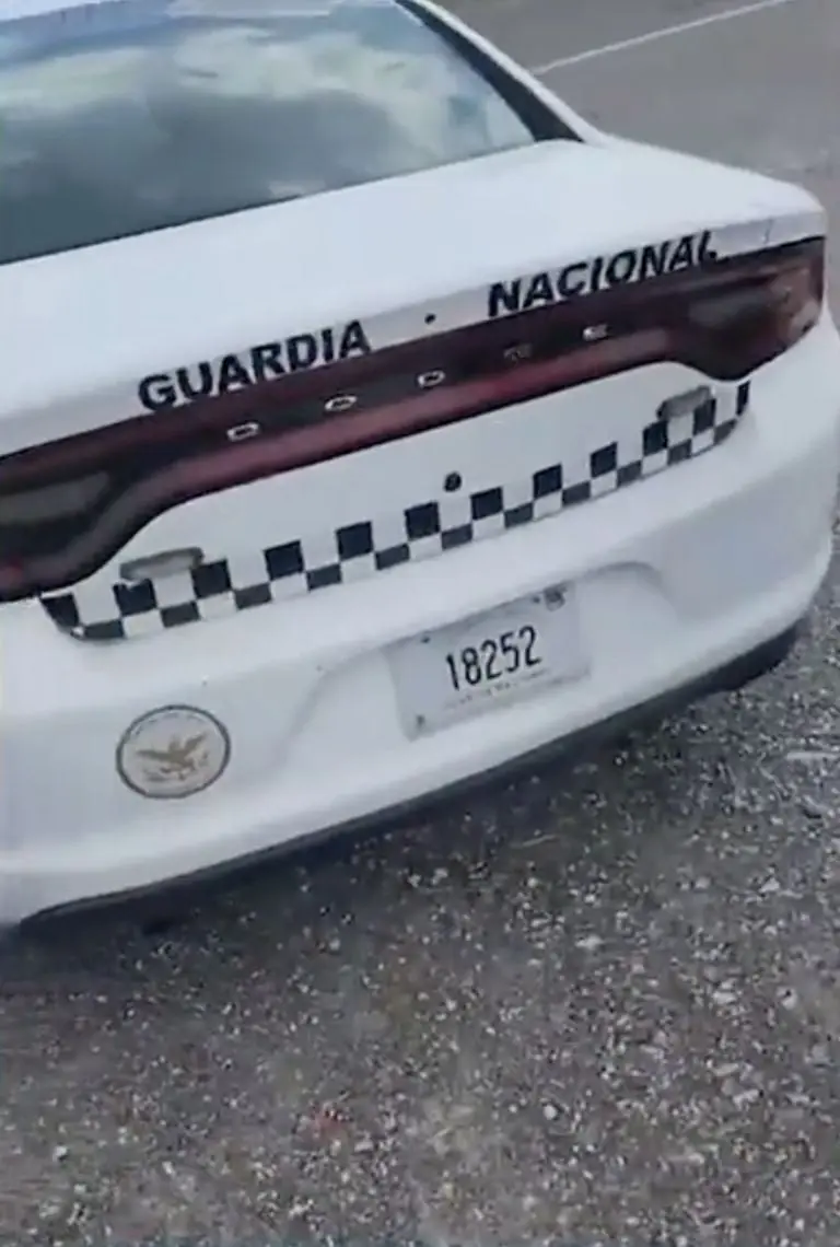 Captan a supuestos elementos de la Guardia Nacional pidiendo 30 mil pesos de mordida. Foto: Twitter