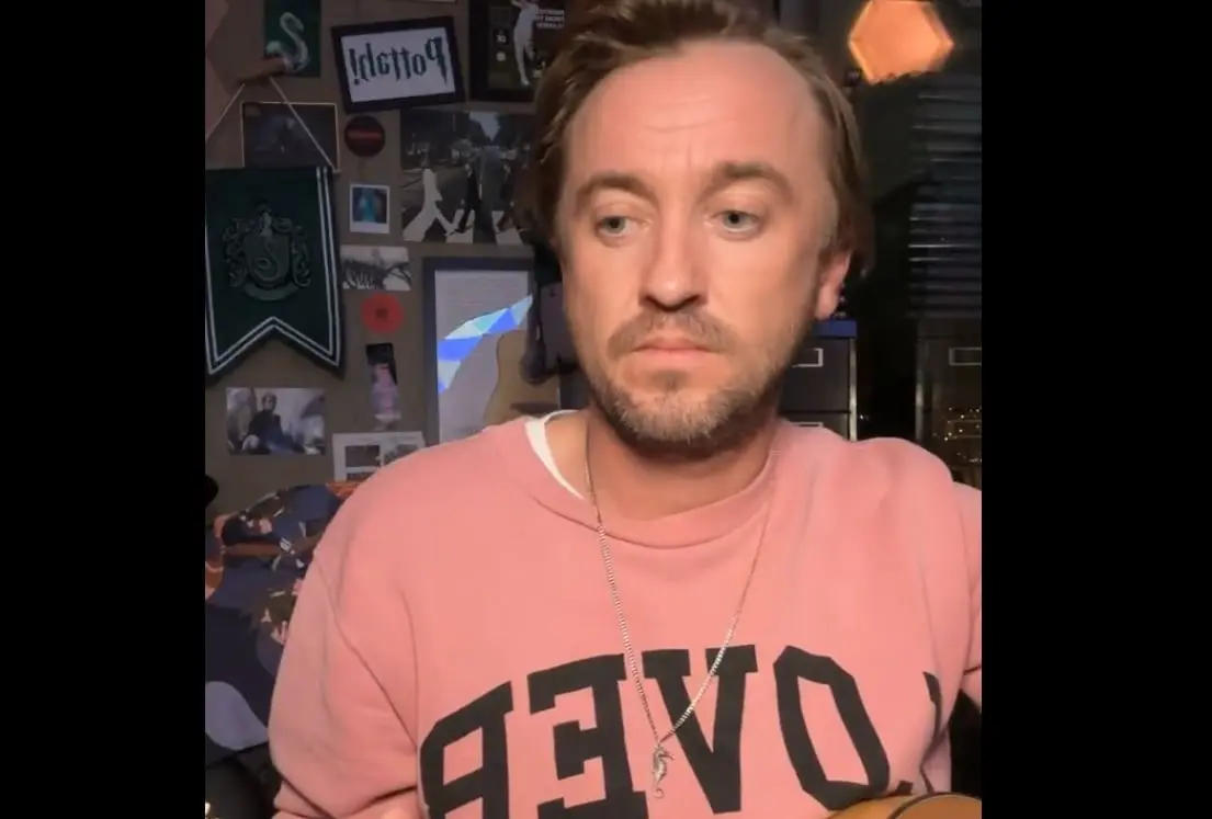 Ahora tiene 35 a&ntilde;os y es padre de un hijo. Ha participado en pel&iacute;culas como La batalla olvidada y Ophelia.