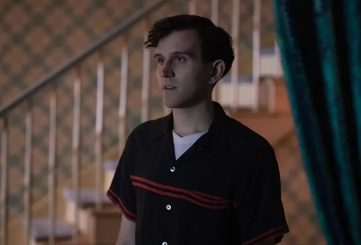 Ahora tiene 34 a&ntilde;os, ha participado en series como La Materia Oscura y Gambito de dama.