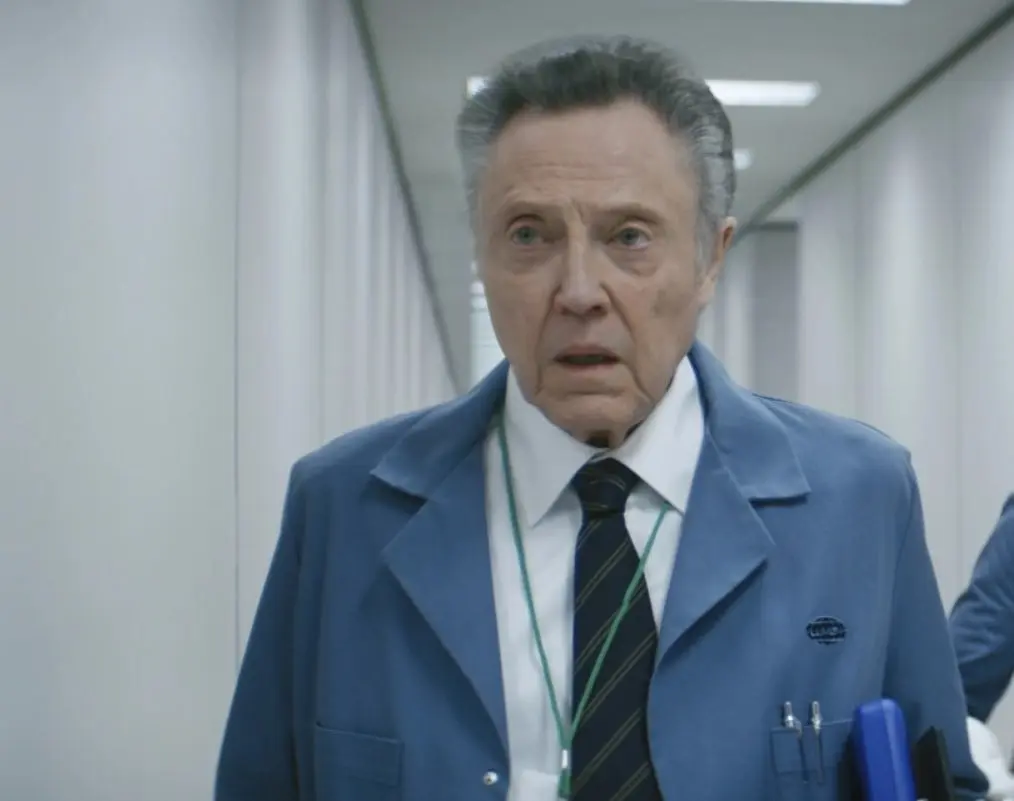 Ahora tiene 80 años, ha trabajado en otras películas como Duna y Una canción irlandesa.