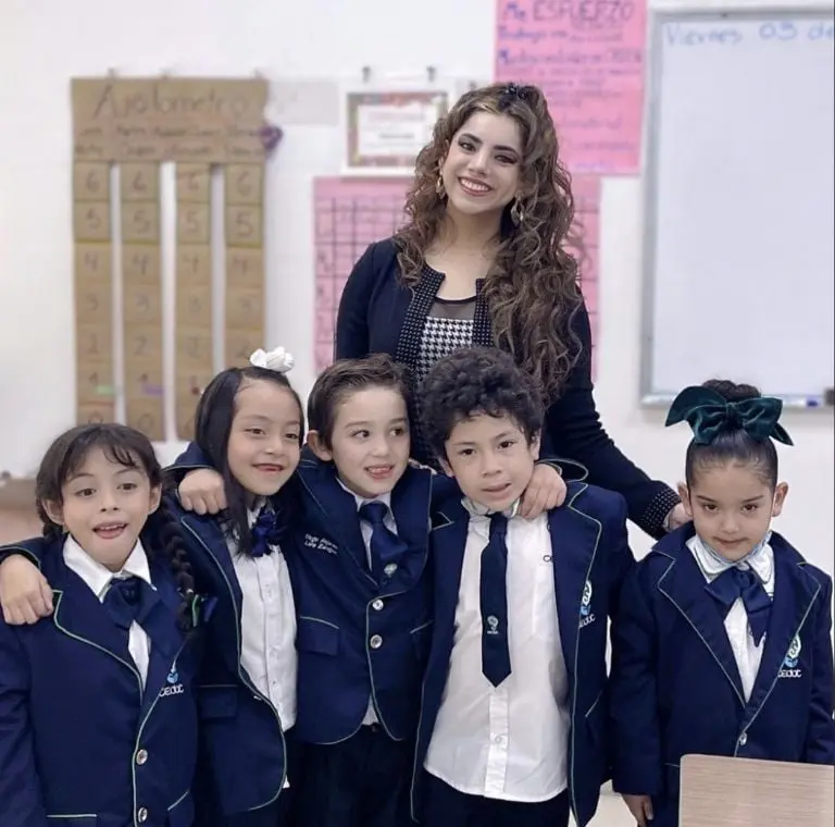 Dafne Almazán: Genia mexicana termina doctorado a los 21 años en Estados Unidos. Foto: Instagram