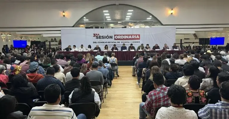 Morena llama a 'preservar la esencia del movimiento' en el proceso interno para la CDMX Créditos: X (Twitter)