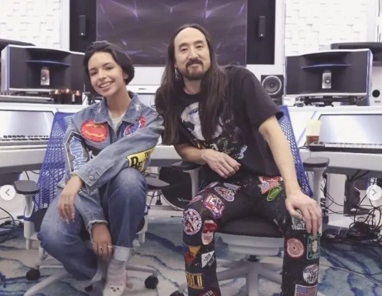 Angela Aguilar y Steve Aoki (Instagram)