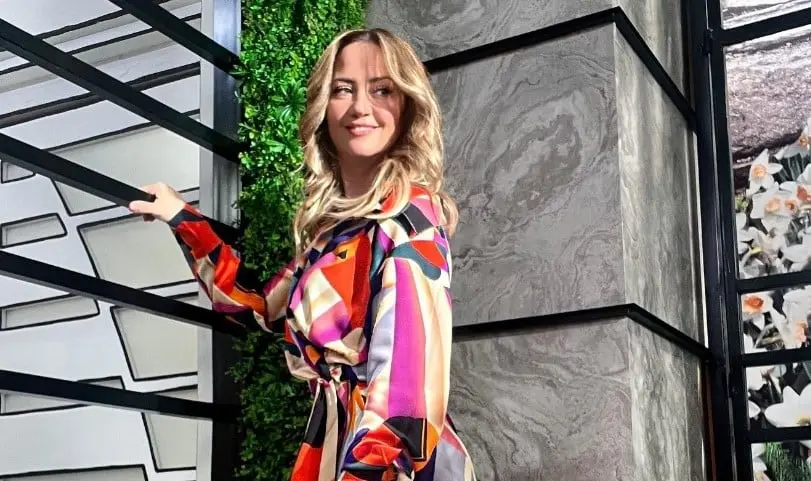 Ahora tiene 52 a&ntilde;os y es madre de 2 hijas. Desde hace m&aacute;s de 20 a&ntilde;os trabaja como conductora del programa Hoy.