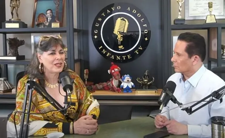 Libertad Palomo y Gustavo Adolfo Infante (YouTube)