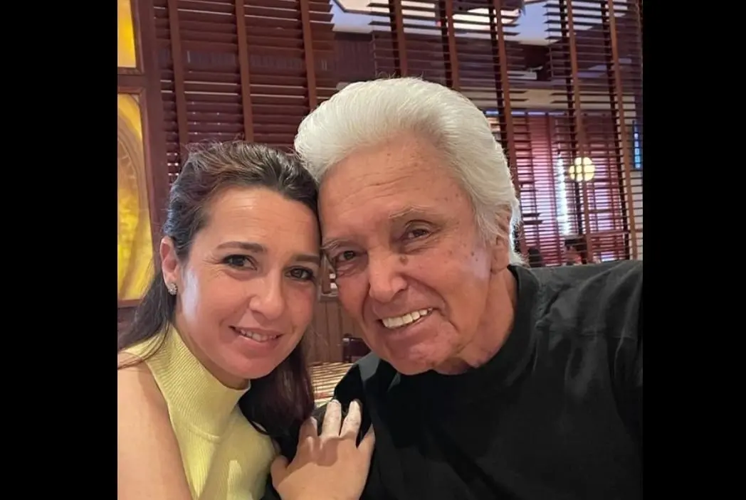 Ahora tiene 83 a&ntilde;os y est&aacute; casado con una mujer llamada Elisabeth Ranea, quien es 43 a&ntilde;os menor que &eacute;l.