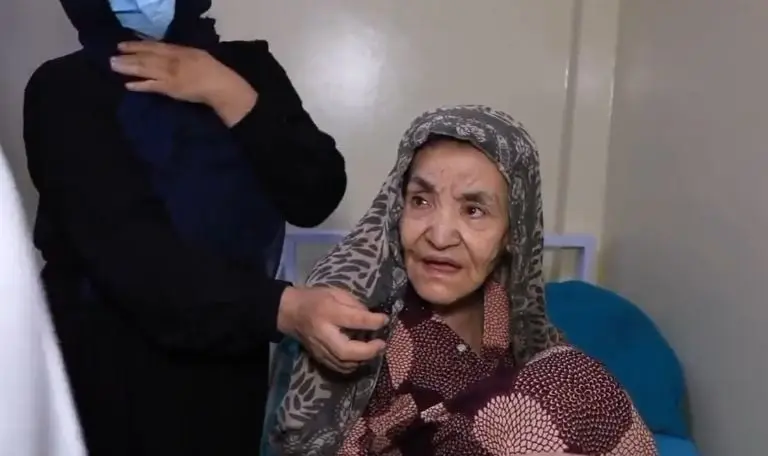 Mujer encerrada 25 años - Tomada de video