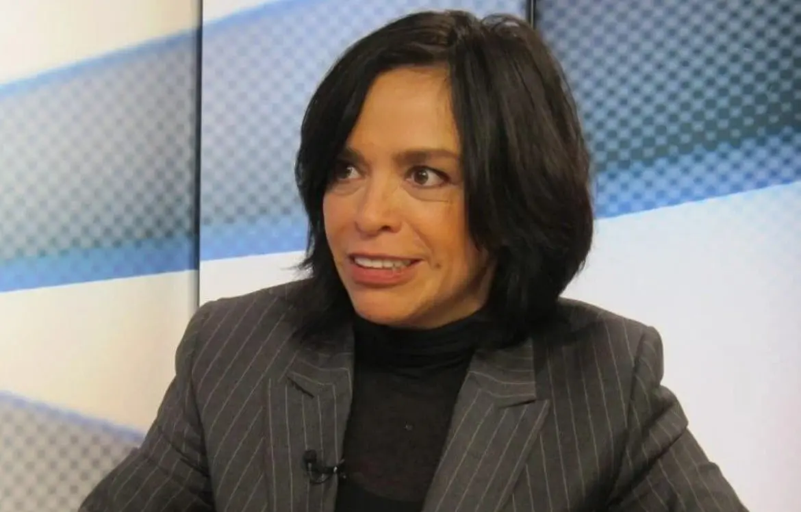 Primero fue en el libro 'Emma y las otras señoras del narco' y luego en 'Las señoras del narco: amar en el infierno', donde Hernández dio nombres de famosas que han estado vinculados al narco.