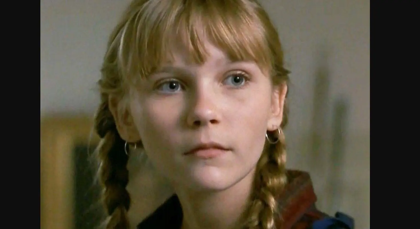 Kirsten Dunst interpretó a Judy Sheperd