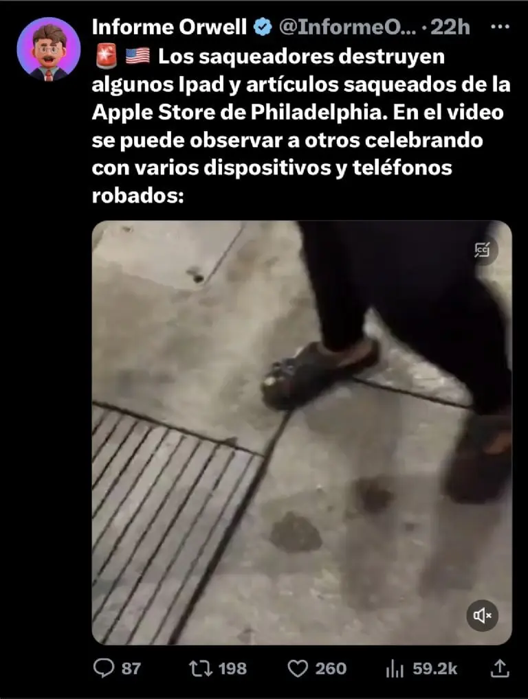 Encapuchados saquean Apple Store y Foot Locker; hay decenas de detenidos Créditos: X (Twitter) Captura de pantalla