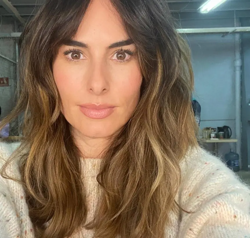 La actriz estudió la carrera de Diseño Gráfico en la Universidad Intercontinental.