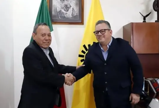 Jesús Zambrano, presidente del PRD con Alberto Capella Ibarra, aspirante a la alcaldía de Tijuana. 