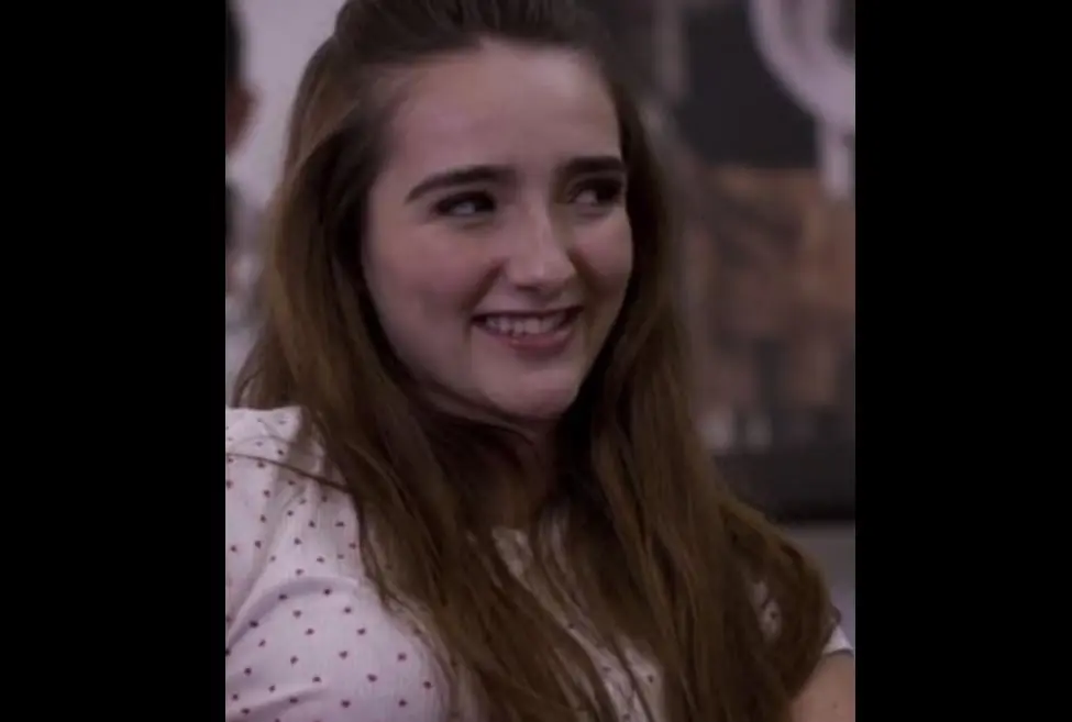 Elaine Haro interpreta a Nayeli González