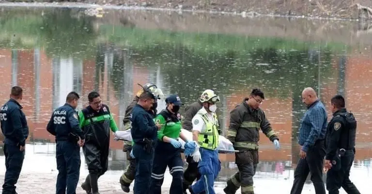 Encuentran cadáver en Laguna de Cuautepec en CDMX Créditos: Facebook